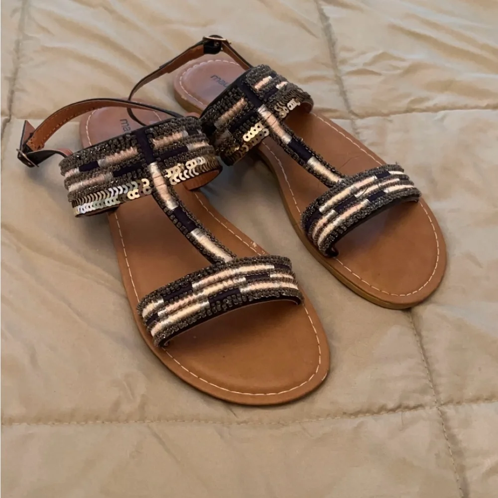 Sandals - Picture 1 of 1